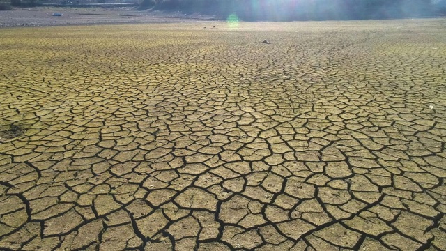 Durum kritik! Gölbaşı Gölü'nün yüzde 90'ı kurudu!