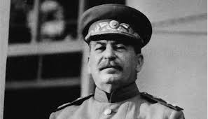 10 Kısa Boylu Lider