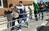 2 iş yerinden hırsızlık yapan şüpheliler yakalandı