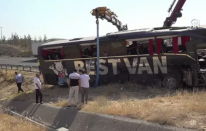 Şanlıurfa’da yolcu otobüsü devrildi