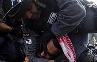 Filistinli mahkumlara işkence iddiası