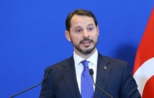 Bakan Albayrak, kredi borçlarının 3 ay ertelendiğini açıkladı