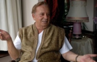 Huysuz Virjin hayatını kaybetti!