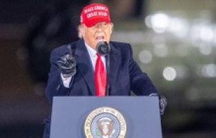 Trump, erken zafer ilan etti