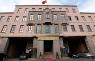 Türk askerleri Karabağ'da 1 yıl görev yapacak