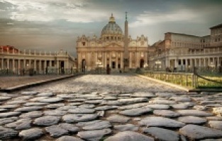 Vatikan sübyancı kaynıyor