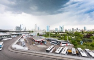 Otobüste yan koltuğa yüzde 60 indirim