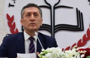 Ziya Selçuk’tan ara tatil ve yaz tatili açıklaması