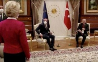 Michel'in istifası için kadın derneklerinden imza kampanyası