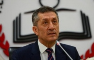 Yüz yüze sınavlar ertelenecek mi? sorusuna cevap