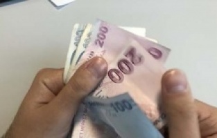700 binden fazla kamu işçisine ilave tediye ödemeleri