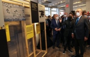 ‘Şehit Diplomatlar Sergisi’ New York’ta açıldı