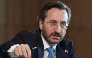 Başörtüsü kararına tepki