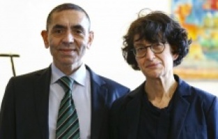 Uğur Şahin ve Özlem Türeci'den yeni aşı açıklaması: