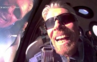 Uzaya giden ilk milyarder!