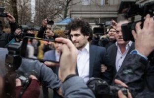 FTX'in kurucusu Fried'ın 700 milyon dolarlık varlığına el konuldu