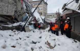 4 katlı otel 10’dan fazla kişiye mezar oldu