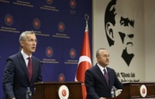 Dışişleri Bakanı Çavuşoğlu NATO Genel Sekreteri Stoltenberg ile görüştü