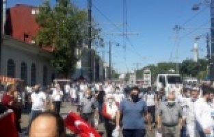 Vatandaşlar akın akın Ayasoyfa Camii’ne gidiyor