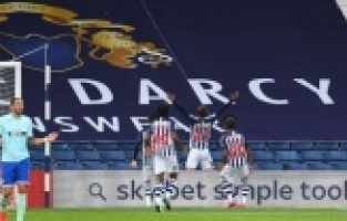 West Bromwich Albion, İngiltere Premier Lig'e yükseldi