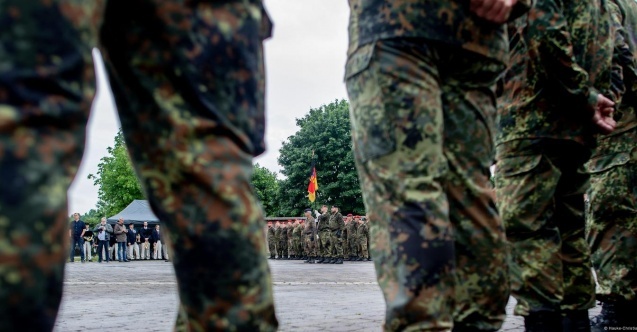 Asker Alımını Artırmak İçin Yeni Bir Zorunlu Askerlik Modeli